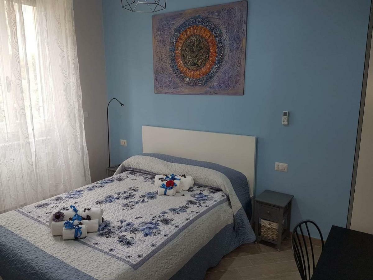Velia B&B Gaeta Exteriör bild