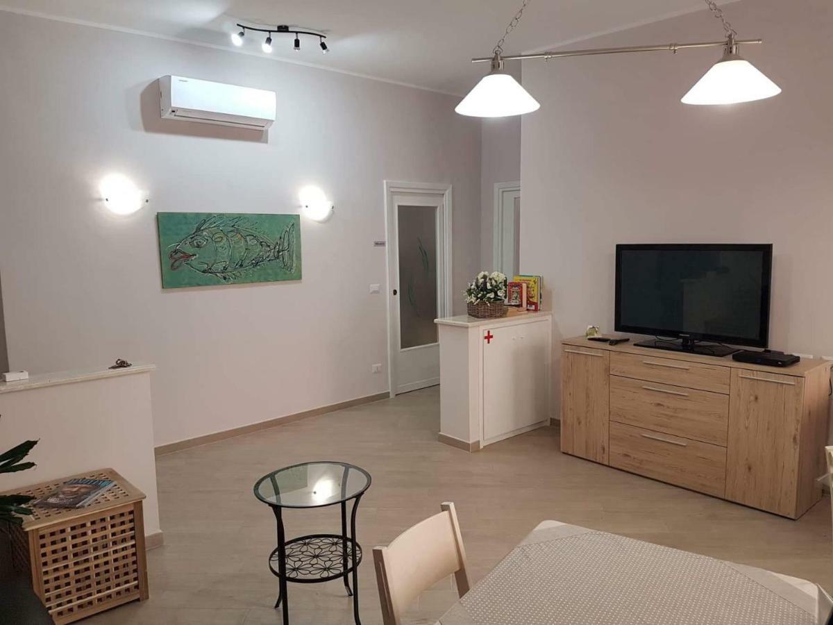 Velia B&B Gaeta Exteriör bild
